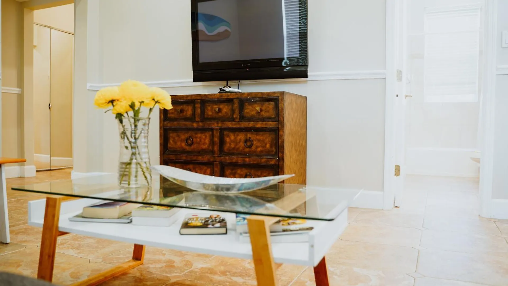 Shangri-La Boutique Bed & Breakfast West Bay 케이맨 제도