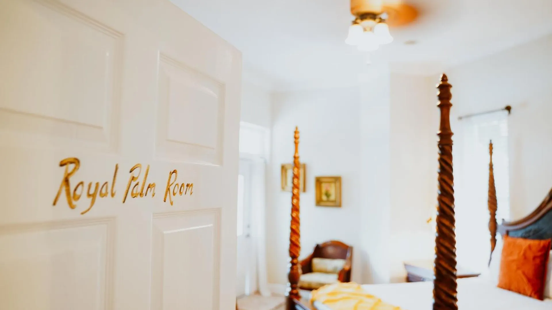 ****  Shangri-La Boutique Bed & Breakfast West Bay 케이맨 제도