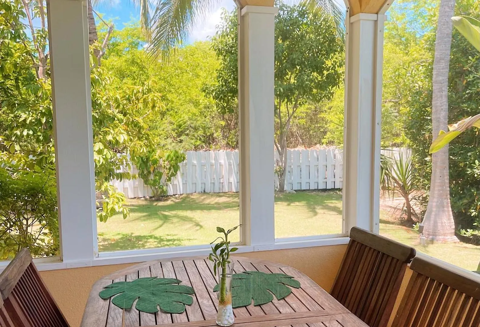 Shangri-La Boutique Bed & Breakfast