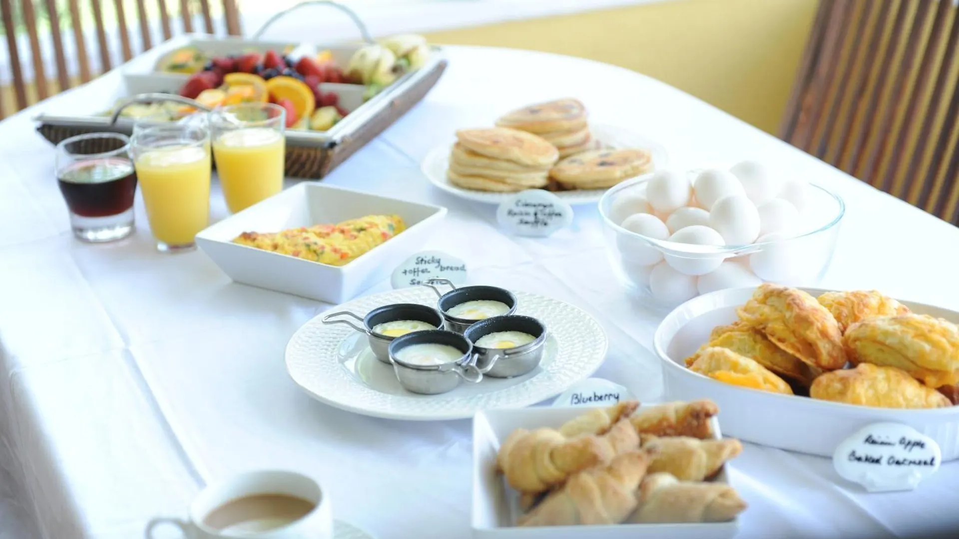 Shangri-La Boutique Bed & Breakfast