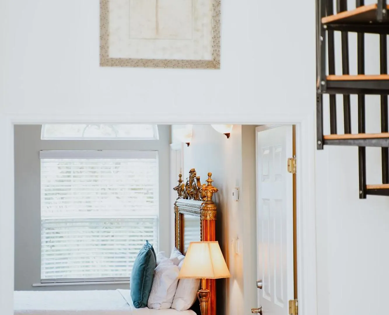 Shangri-La Boutique Bed & Breakfast